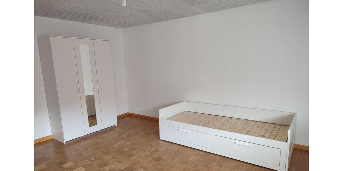 Etagenwohnung Stuttgart Sillenbuch - 1 Zimmer, 13 m&sup2;, 395&euro; | Angebot:24330598