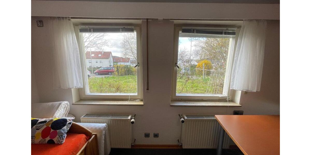 Etagenwohnung Nürtingen - 1 Zimmer, 20 m&sup2;, 380&euro; | Angebot:26045345