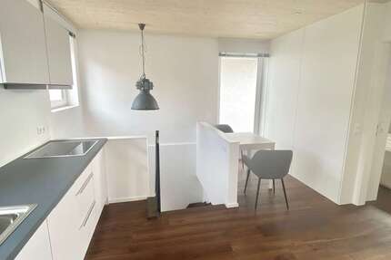 Wohnung Stuttgart Bad Cannstatt - 2 Zimmer, 50 m&sup2;, 898&euro; | Angebot:27529308