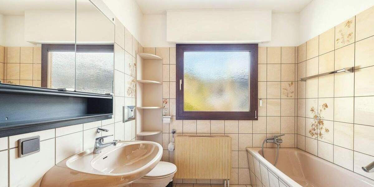 Einfamilienhaus Nagold Emmingen - 6 Zimmer, 171 m&sup2;, 379.000&euro; | Angebot:25650260