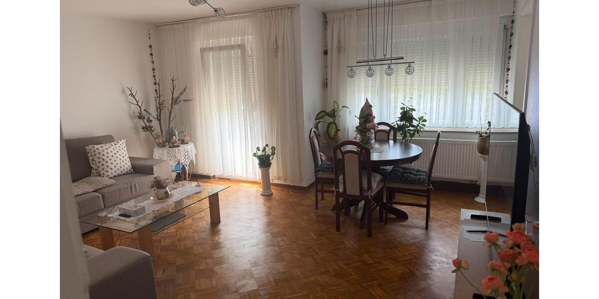 Etagenwohnung Nürtingen - 4 Zimmer, 84 m&sup2;, 360.000&euro; | Angebot:27168908