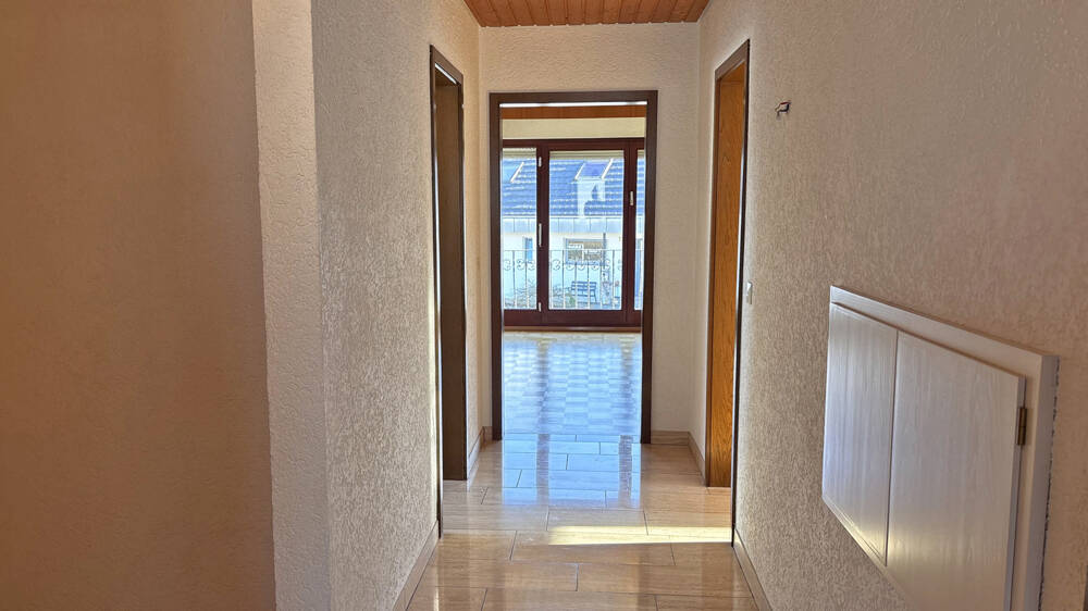 Etagenwohnung Reutlingen / Ohmenhausen Ohmenhausen - 3 Zimmer, 72 m&sup2;, 700&euro; | Angebot:26229658