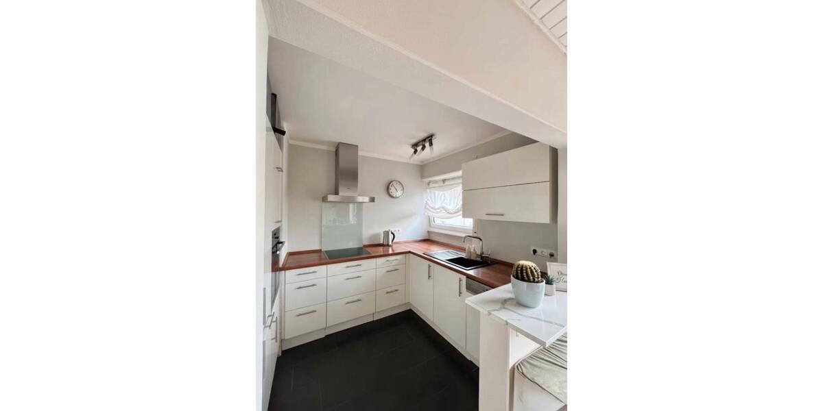 Etagenwohnung Reutlingen Reutlingen (Kernstadt) - 3.5 Zimmer, 90 m&sup2;, 339.000&euro; | Angebot:27203539