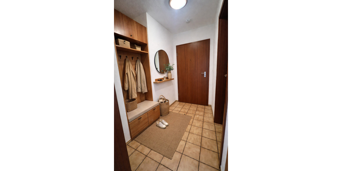 Etagenwohnung Dettingen an der Erms - 3 Zimmer, 70 m&sup2;, 245.000&euro; | Angebot:25678718