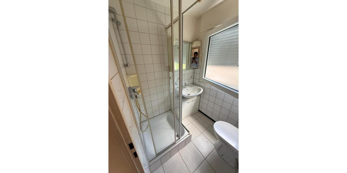 Dachgeschoßwohnung Neckartenzlingen - 1.5 Zimmer, 30 m&sup2;, 85.000&euro; | Angebot:27185793