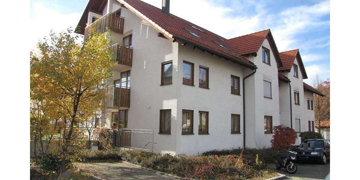 Etagenwohnung Hechingen - 3 Zimmer, 91 m&sup2;, 700&euro; | Angebot:27212116