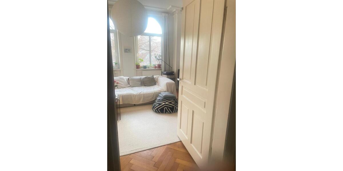 Etagenwohnung Reutlingen - 4.5 Zimmer, 145 m&sup2;, 1.700&euro; | Angebot:25959860