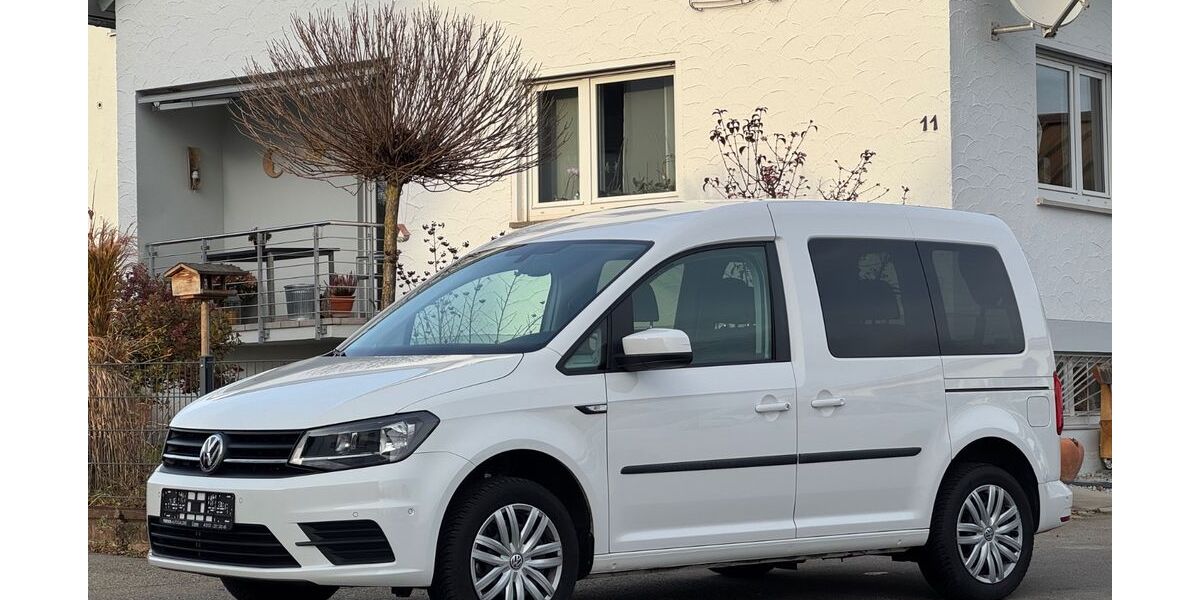 VW Caddy 32.744 km 22.990 &euro; Walddorfhäslach (bei Stuttgart) 72141