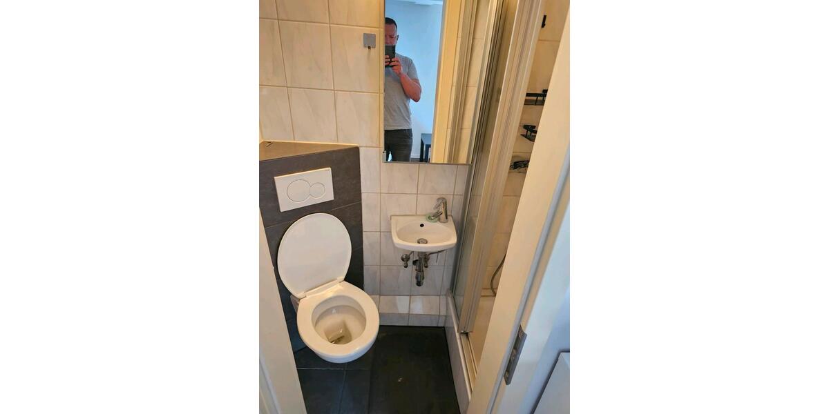 Etagenwohnung Stuttgart Birkach - 2 Zimmer, 30 m&sup2;, 750&euro; | Angebot:25637016