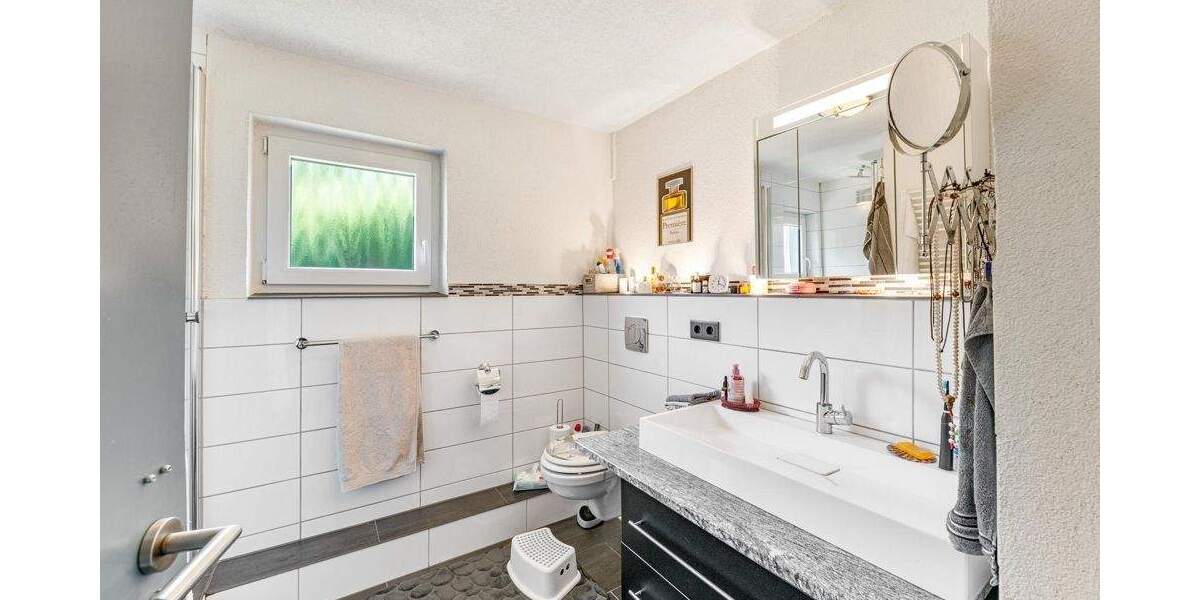 Einfamilienhaus Horb am Neckar / Mühringen Mühringen - 7 Zimmer, 220 m&sup2;, 398.000&euro; | Angebot:25662260