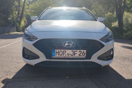 Hyundai i30 98.000 km 8.820 &euro; Horb am Neckar 72160