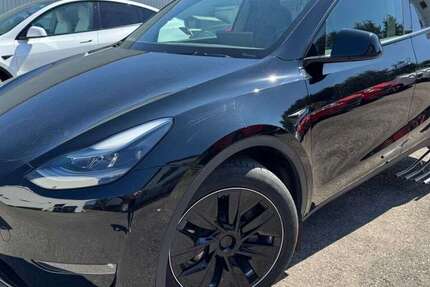 Tesla Model Y 49.954 km 37.999 &euro; Holzgerlingen 71088