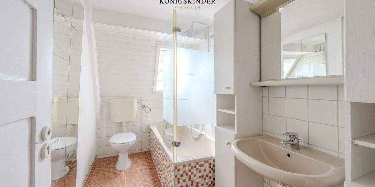 Mehrfamilienhaus, Wohnhaus Weil im Schönbuch - 7 Zimmer, 201 m&sup2;, 569.000&euro; | Angebot:25896512