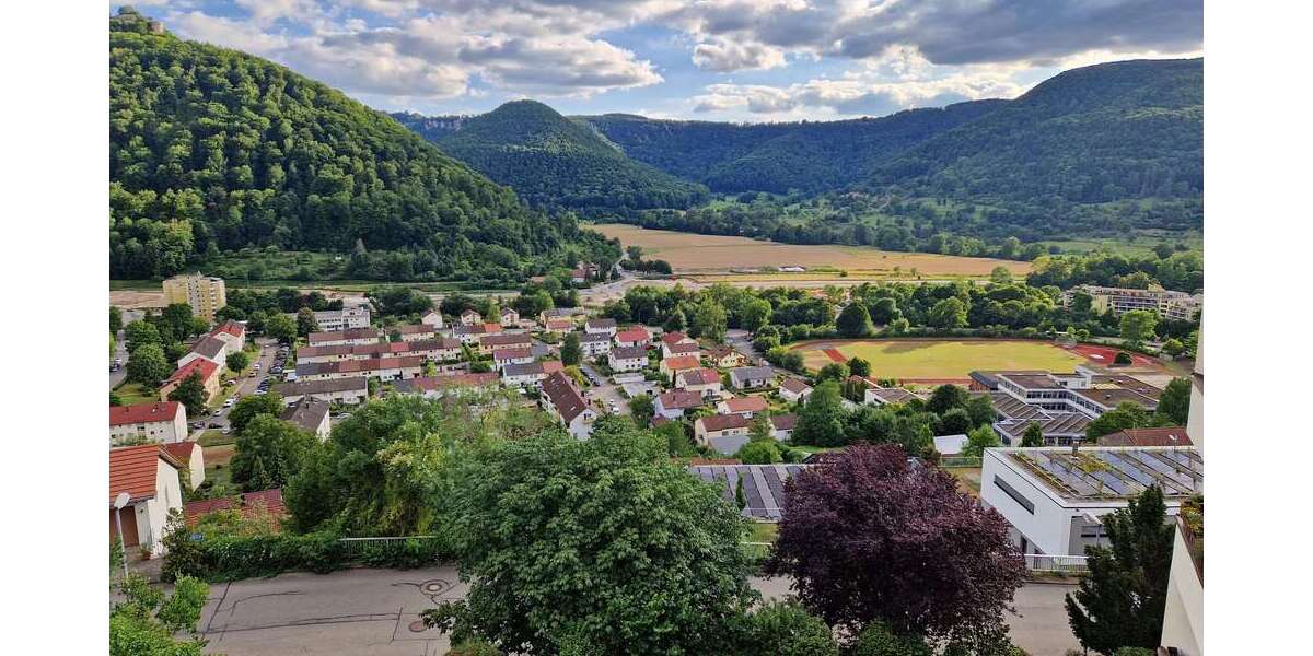 Etagenwohnung Bad Urach - 4 Zimmer, 147 m&sup2;, 348.000&euro; | Angebot:22144654