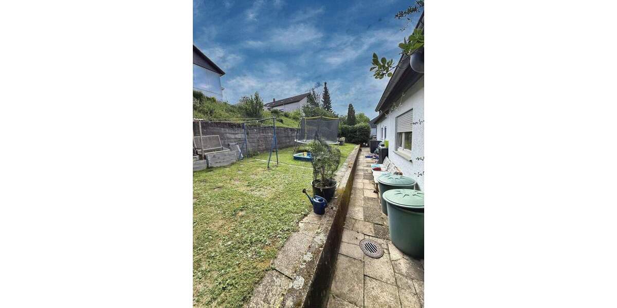 Etagenwohnung Aidlingen Deufringen - 3 Zimmer, 98 m&sup2;, 325.000&euro; | Angebot:25802256