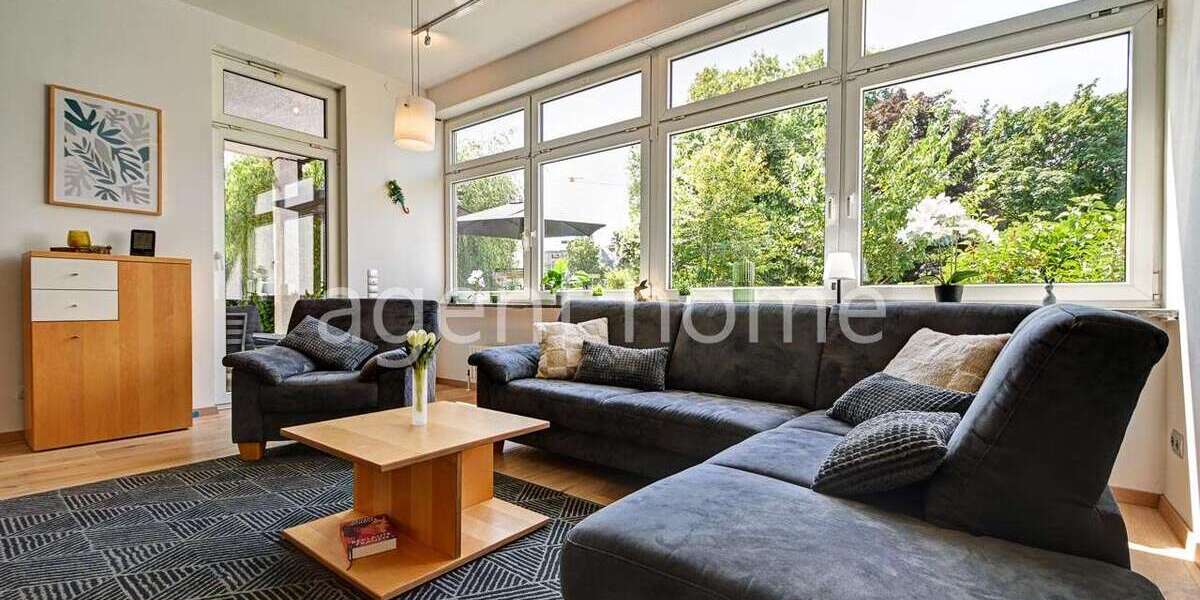 Etagenwohnung Filderstadt - 5 Zimmer, 130 m&sup2;, 2.910&euro; | Angebot:27225831