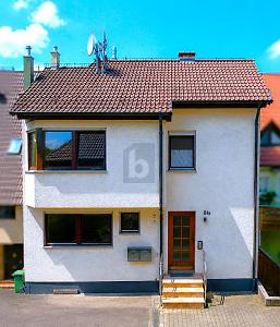 EIN ZUHAUSE, DAS MEHR KANN - HEUTE UND MORGEN - Reihenmittelhaus Renningen | Angebot:27129199