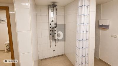 GROSSZÜGIG, VIELSEITIG, ATTRAKTIV - Mehrfamilienhaus, Wohnhaus Nürtingen | Angebot:27498985