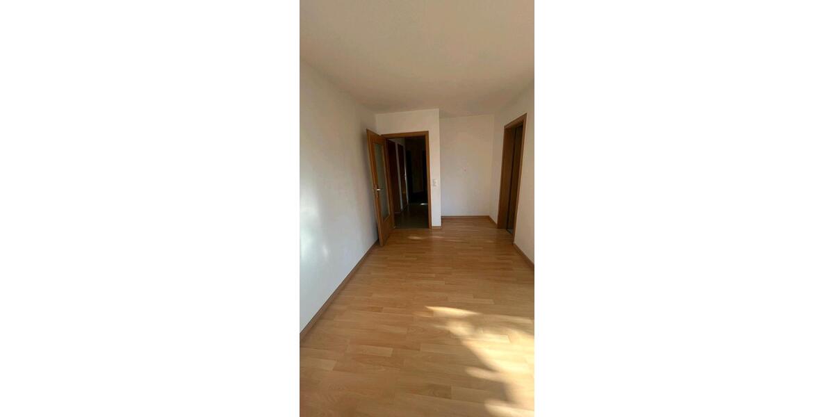 Etagenwohnung Wendlingen am Neckar - 3 Zimmer, 75 m&sup2;, 1.300&euro; | Angebot:25936818