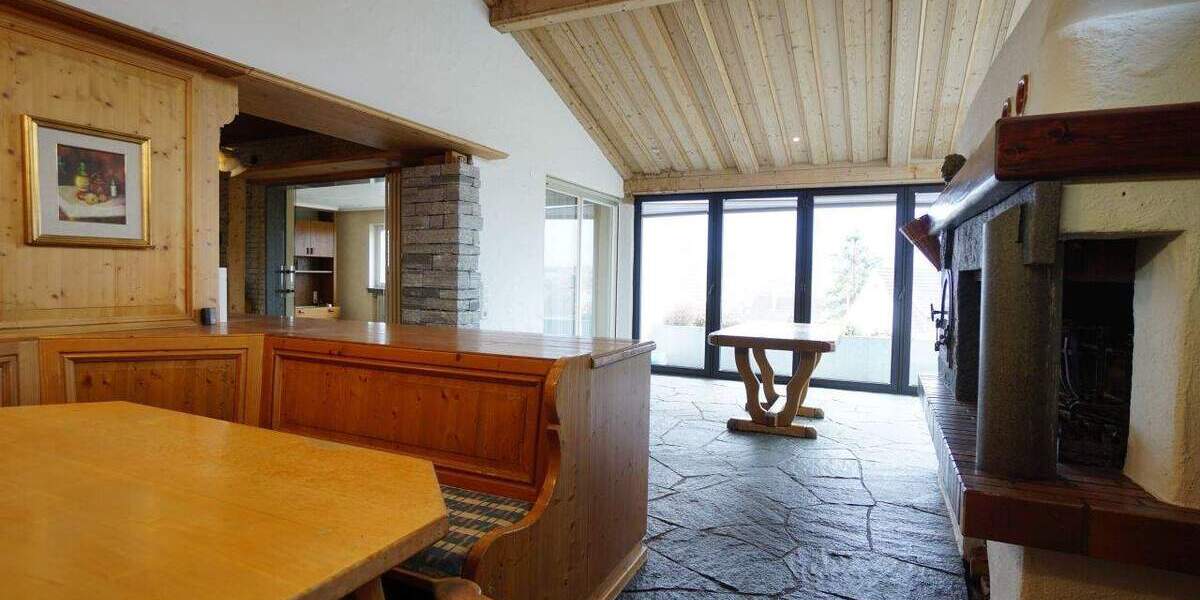 Einfamilienhaus Pliezhausen - 7 Zimmer, 196 m&sup2;, 690.000&euro; | Angebot:25697066