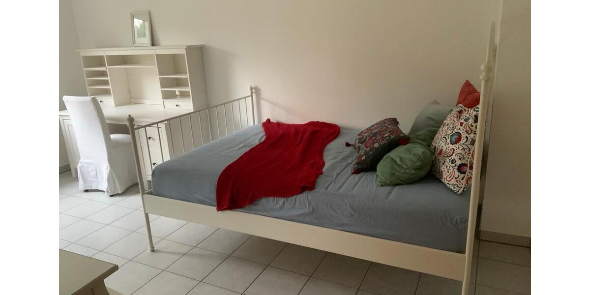 Erdgeschoßwohnung Kirchentellinsfurt - 2 Zimmer, 32 m&sup2;, 650&euro; | Angebot:26329405
