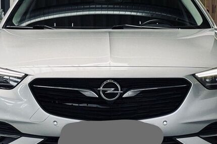Opel Insignia 199.000 km 9.200 &euro; Hechingen 72379