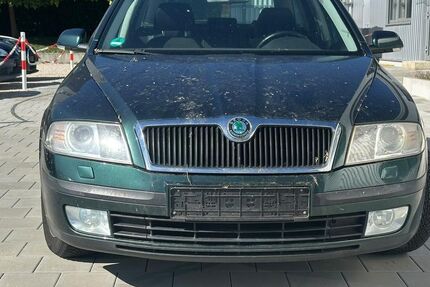 Skoda Octavia 216.000 km 1.990 &euro; Reutlingen / Betzingen 72770