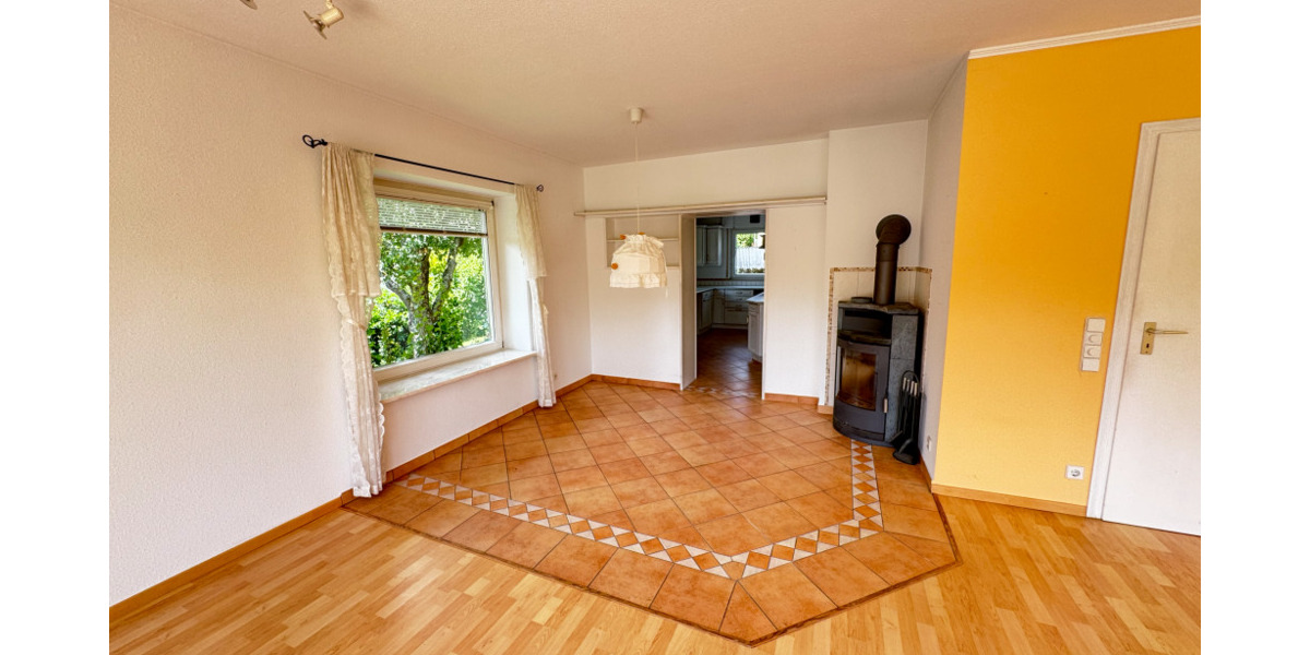 Etagenwohnung Böblingen - 4 Zimmer, 122 m&sup2;, 497.000&euro; | Angebot:25726621