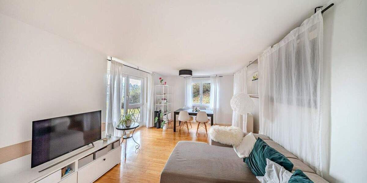 Terrassenwohnung Stuttgart Vaihingen - 2 Zimmer, 62 m&sup2;, 329.000&euro; | Angebot:25774597