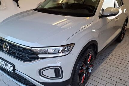 VW T-Roc 28.393 km 24.390 &euro; Horb 72160