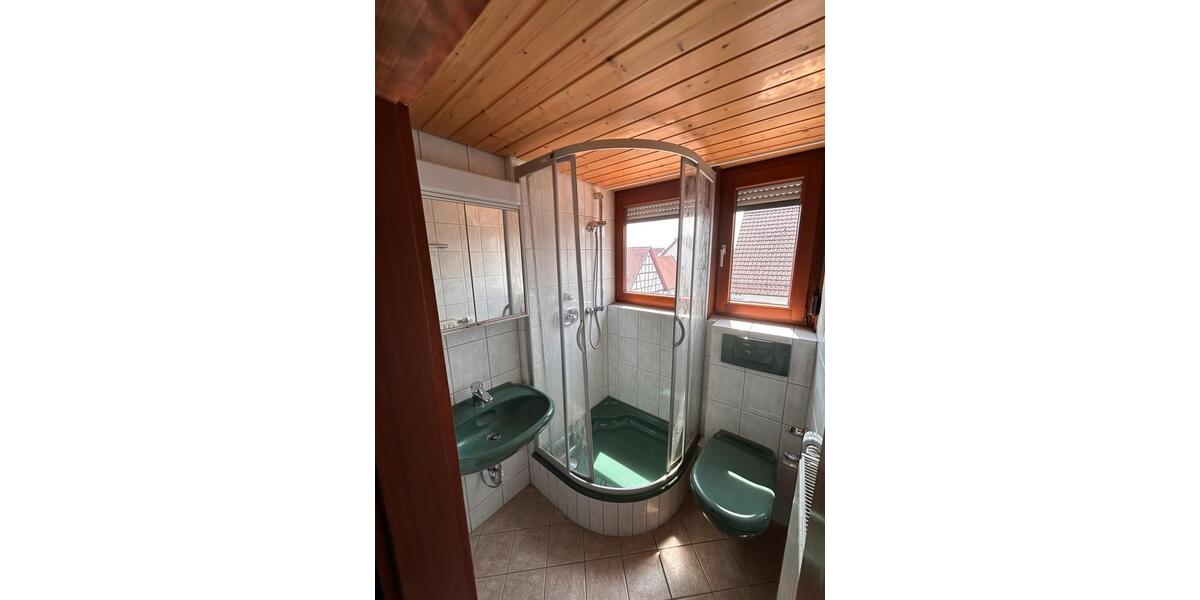 Reihenhaus Köngen - 8 Zimmer, 210 m&sup2;, 630.000&euro; | Angebot:27191337