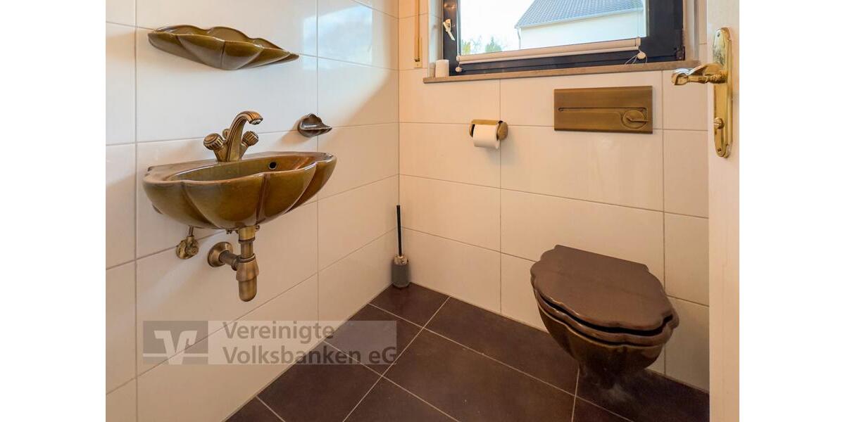 Erdgeschoßwohnung Sindelfingen Eichholz - 3.5 Zimmer, 142 m&sup2;, 2.280&euro; | Angebot:24878024