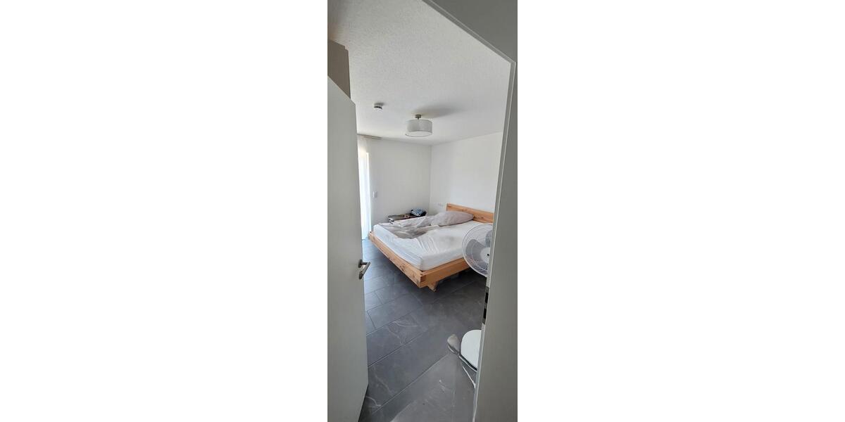 Etagenwohnung Gärtringen - 5 Zimmer, 100 m&sup2;, 1.800&euro; | Angebot:27547188