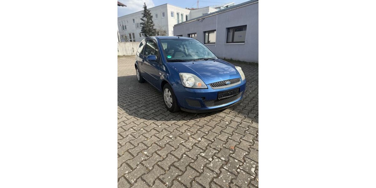 Ford Fiesta 128.700 km 2.297 &euro; Horb 72160
