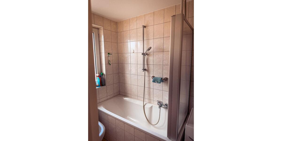 Etagenwohnung Bad Urach - 3 Zimmer, 64 m&sup2;, 179.000&euro; | Angebot:25343980