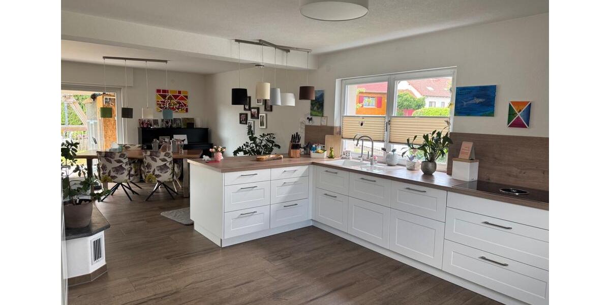 Einfamilienhaus Rottenburg am Neckar - 6 Zimmer, 200 m&sup2;, 898.000&euro; | Angebot:27166182