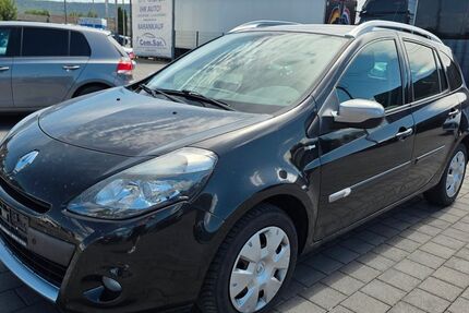 Renault Clio 141.152 km 2.200 &euro; Ofterdingen 72131
