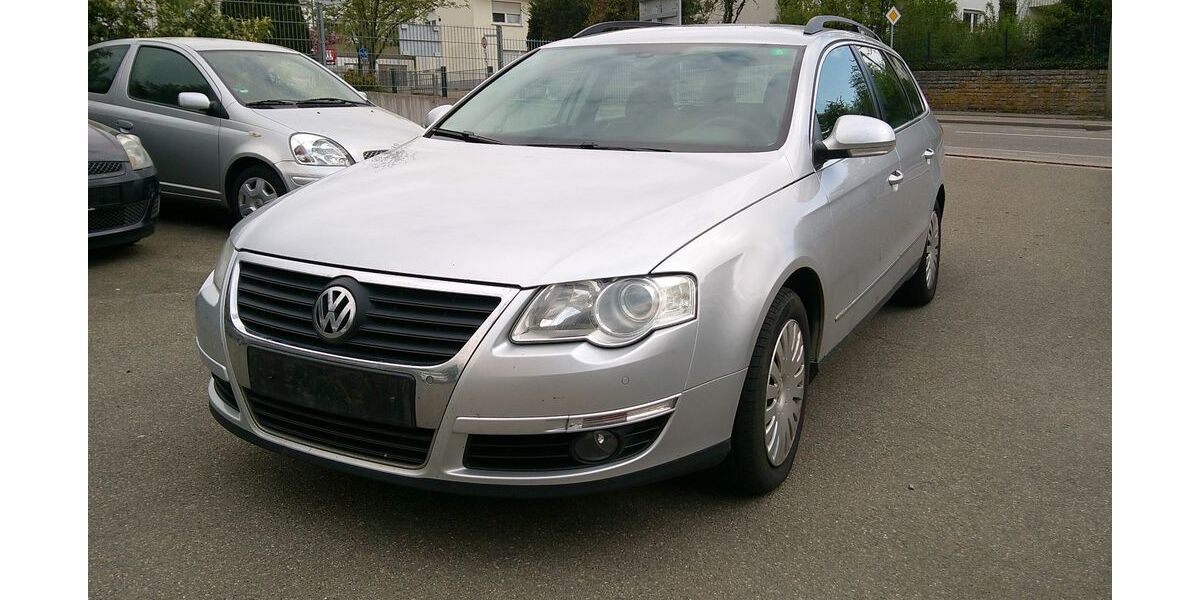 VW Passat Variant 325.000 km 1.960 &euro; Sindelfingen 71065