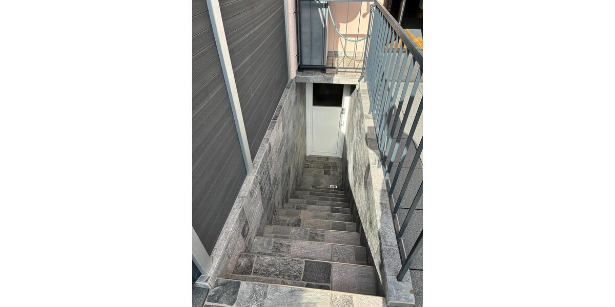 Reihenhaus Metzingen - 5 Zimmer, 112 m&sup2;, 490.000&euro; | Angebot:26043893