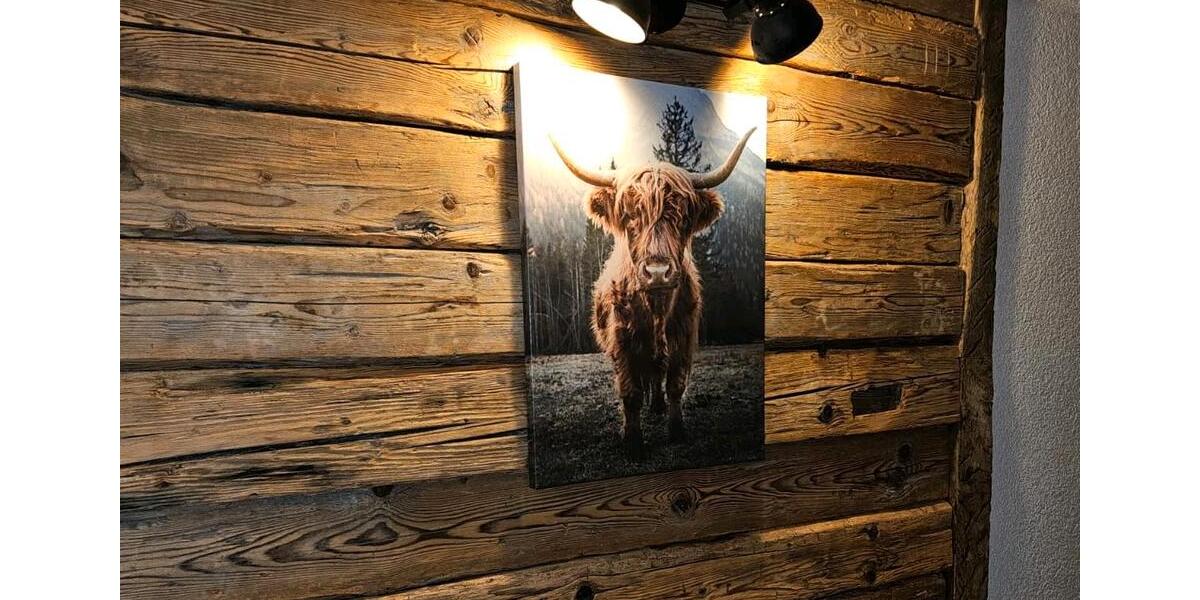 Dachgeschoßwohnung Bad Urach - 2.5 Zimmer, 85 m&sup2;, 229.000&euro; | Angebot:25546362