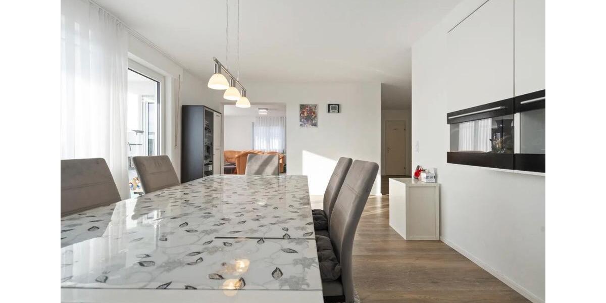 Mehrfamilienhaus, Wohnhaus Rottenburg am Neckar - 12 Zimmer, 308 m&sup2;, 749.000&euro; | Angebot:27145475