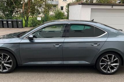 Skoda Superb 226.000 km 12.400 &euro; Sindelfingen 71065