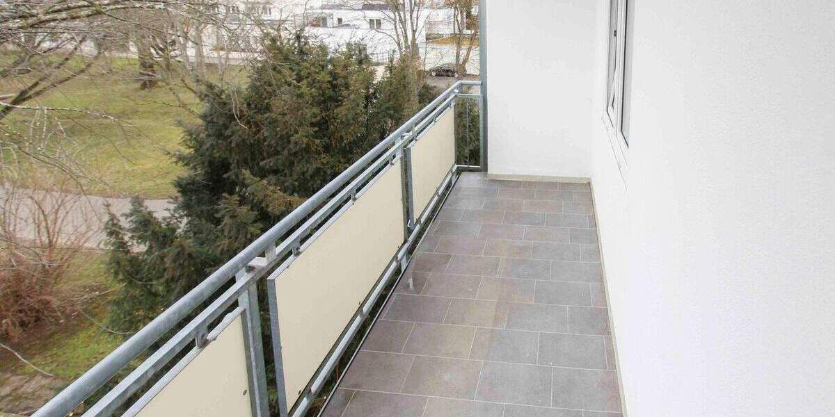 Etagenwohnung Stuttgart Dürrlewang - 3 Zimmer, 64 m&sup2;, 270.000&euro; | Angebot:25690187