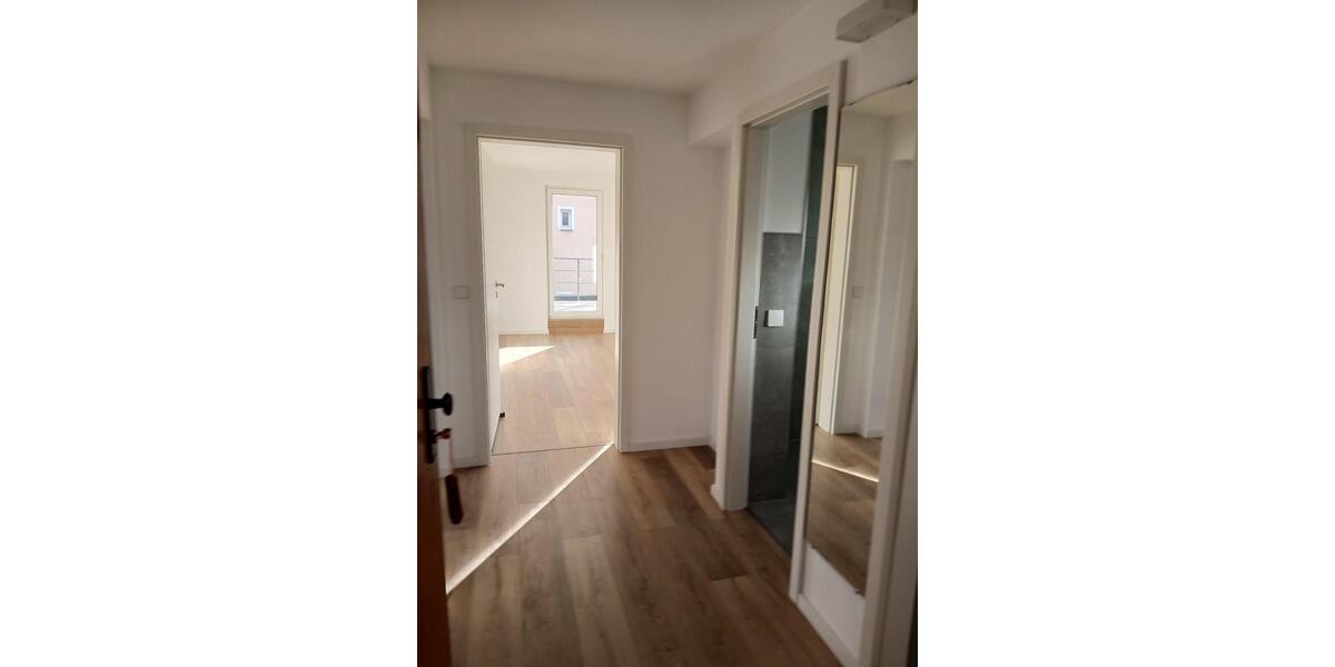 Etagenwohnung Reutlingen Reutlingen-Betzingen - 2 Zimmer, 80 m&sup2;, 1.150&euro; | Angebot:25634543