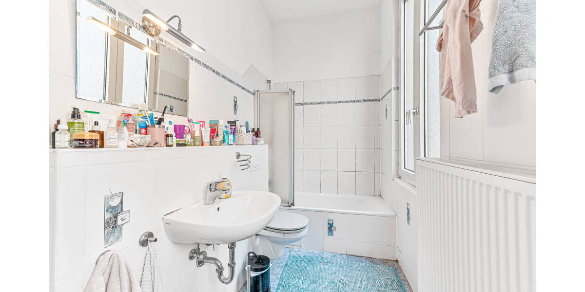 Etagenwohnung Stuttgart Mitte - 4 Zimmer, 91 m&sup2;, 410.000&euro; | Angebot:25726407