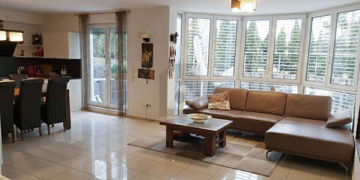 Etagenwohnung Sindelfingen Sindelfingen (Stadt) - 3.5 Zimmer, 99 m&sup2;, 399.000&euro; | Angebot:25549128