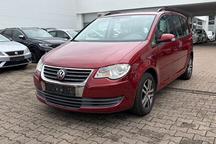VW Touran 221.624 km 3.195 &euro; Stuttgart 70597