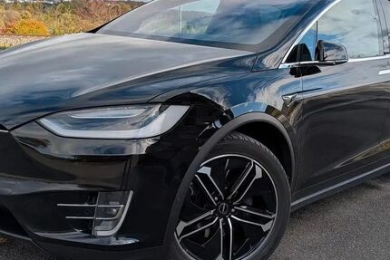 Tesla Model X 139.200 km 35.100 &euro; Tübingen 72072