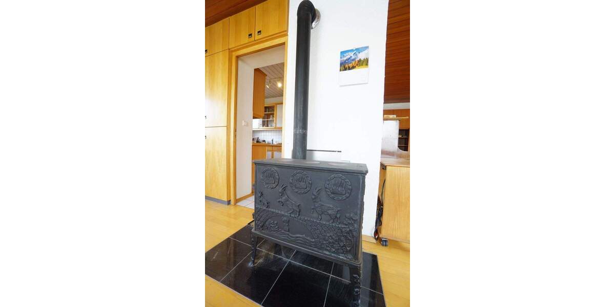 Einfamilienhaus Dettingen an der Erms - 7 Zimmer, 157 m&sup2;, 580.000&euro; | Angebot:25697065