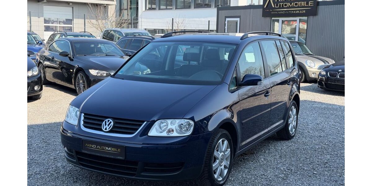 VW Touran 121.000 km 5.990 &euro; Gäufelden 71126